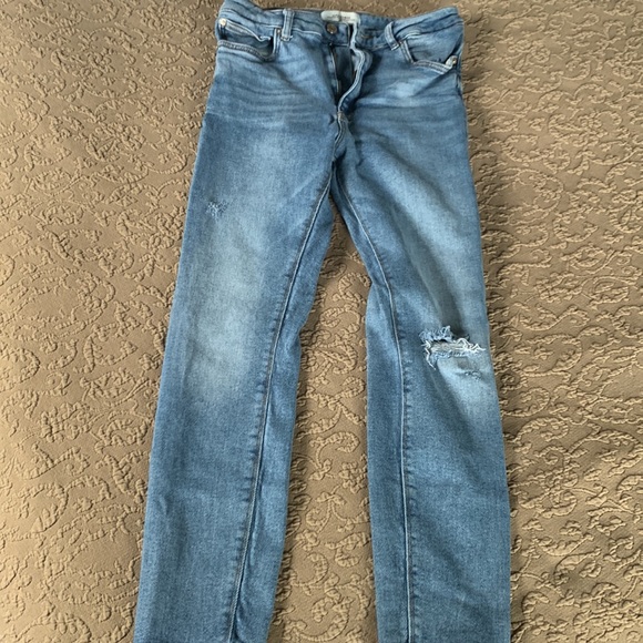 Zara distressed jeans - Picture 2 of 3